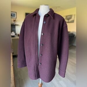 Aritzia The Group Babaton Pelli 100% wool shirt jacket, size M.